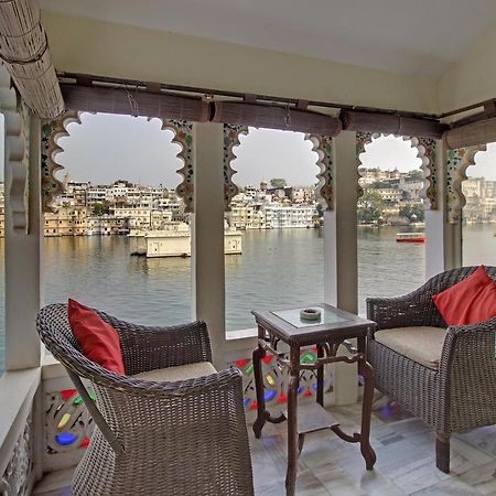 Lake Pichola Hotel Ουνταϊπούρ Εξωτερικό φωτογραφία