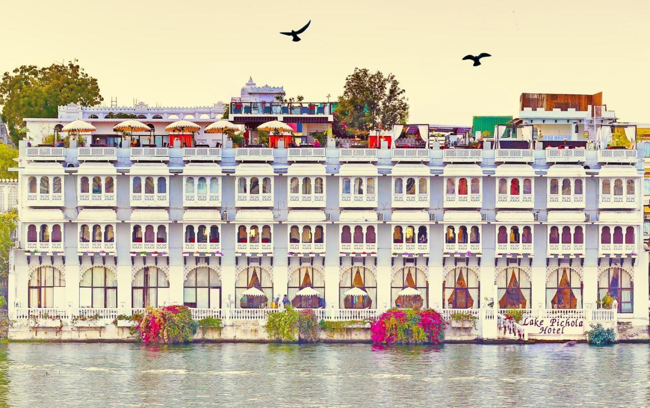 Lake Pichola Hotel Ουνταϊπούρ Εξωτερικό φωτογραφία
